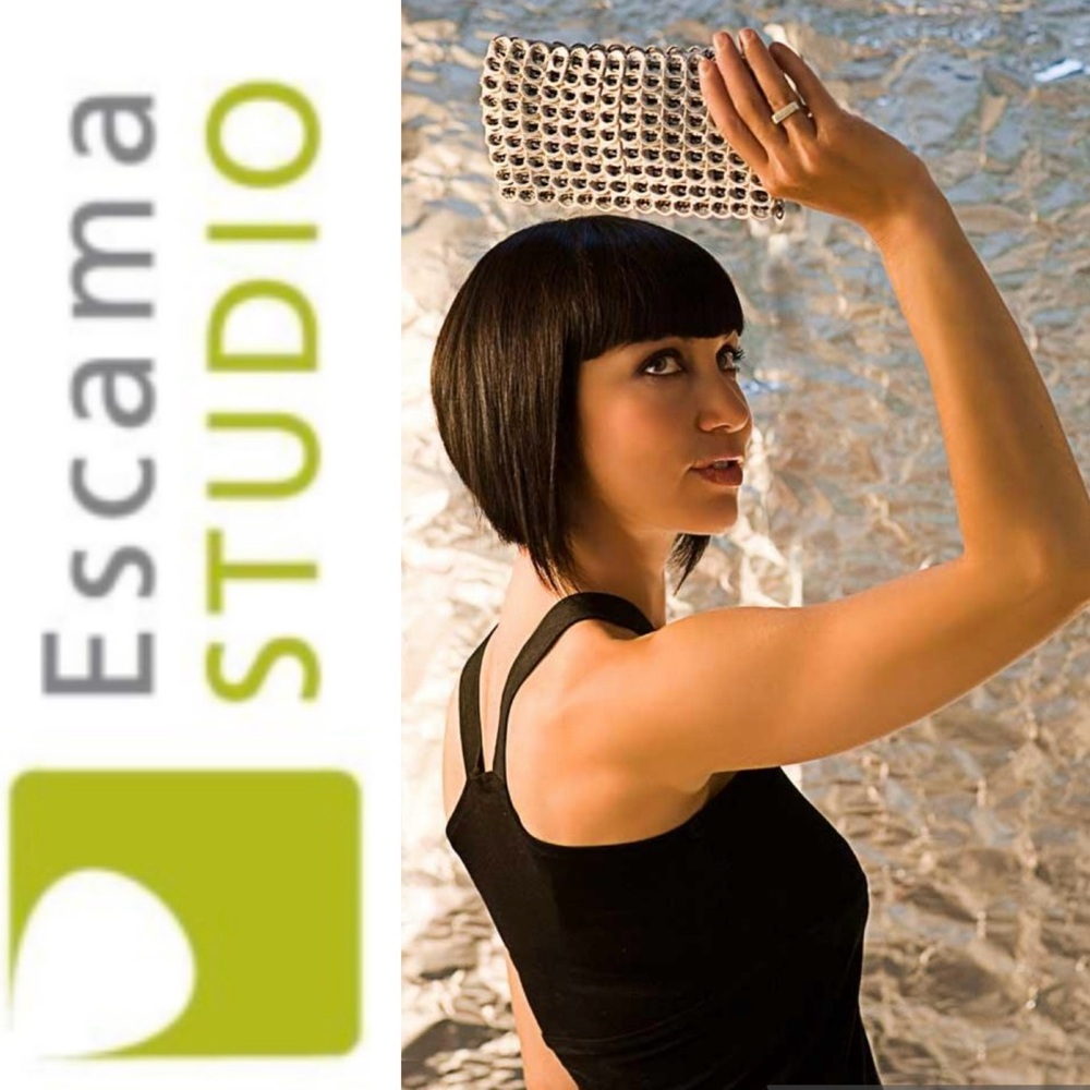 Escama Studio Chica Rosa soda tab wristlet clutch